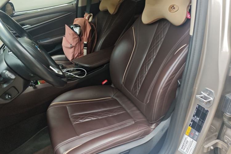 Used BMW 5 Series New Energy 2020 Mileage Upgrade Version 530Le Luxury Package Left Front Seat