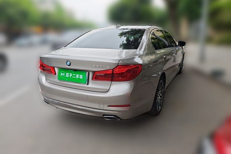 Used BMW 5 Series New Energy 2020 530Le Luxury Package Rear Right 45 Deg