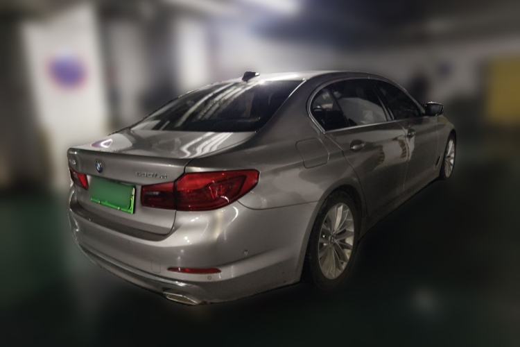 Used BMW 5 Series New Energy 2020 530Le Luxury Package Rear Right 45 Deg