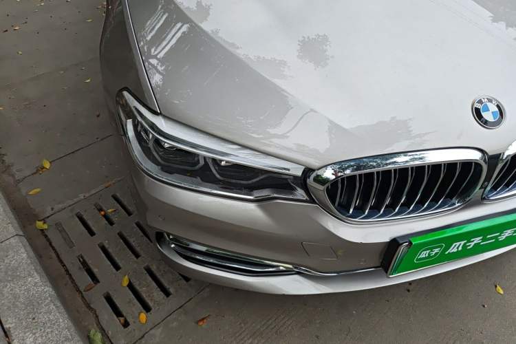 Used BMW 5 Series New Energy 2020 530Le Luxury Package Right Front Headlight