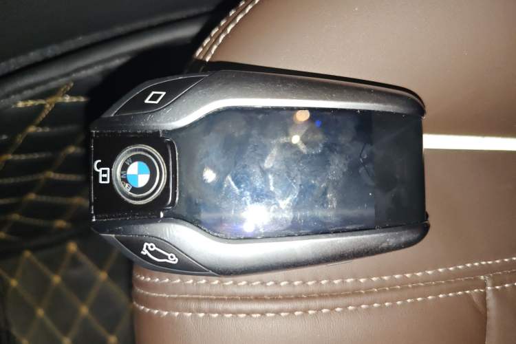Used BMW 5 Series New Energy 2020 530Le Luxury Package Vehicle Key