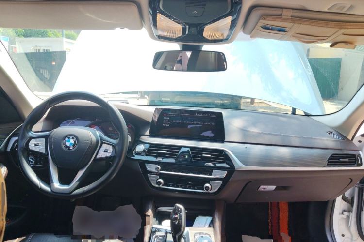 Used BMW 5 Series New Energy 2020 530Le Luxury Package Center Console