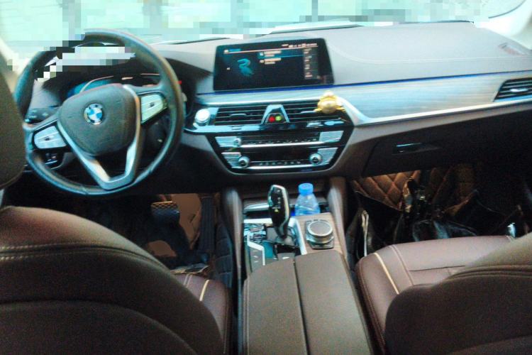 Used BMW 5 Series New Energy 2020 Mileage Upgrade Version 530Le Luxury Package Center Console