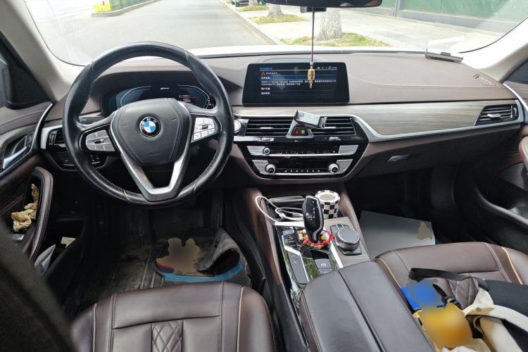 Used BMW 5 Series New Energy 2020 Mileage Upgrade Version 530Le Luxury Package Center Console