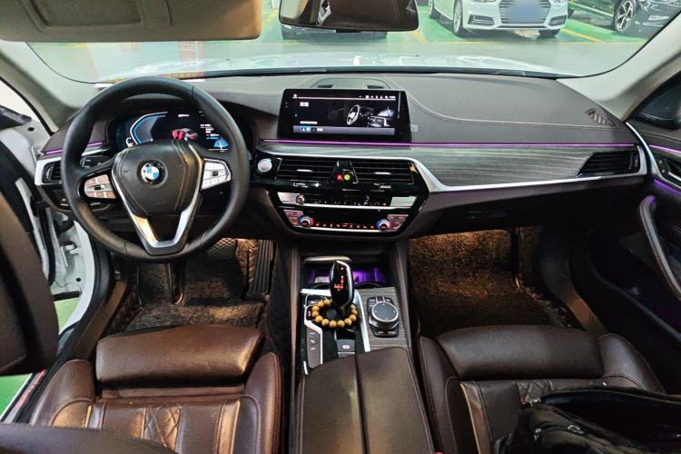 Used BMW 5 Series New Energy 2020 530Le Pioneer Edition Center Console