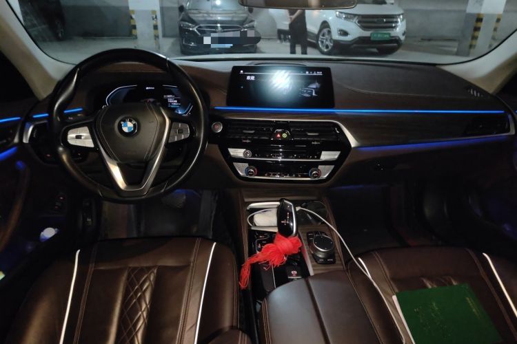 Used BMW 5 Series New Energy 2020 Mileage Upgrade Version 530Le Luxury Package Center Console