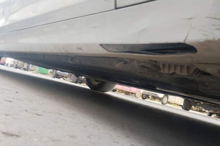 Used BMW 5 Series New Energy 2020 530Le Pioneer Edition Chassis Front Right