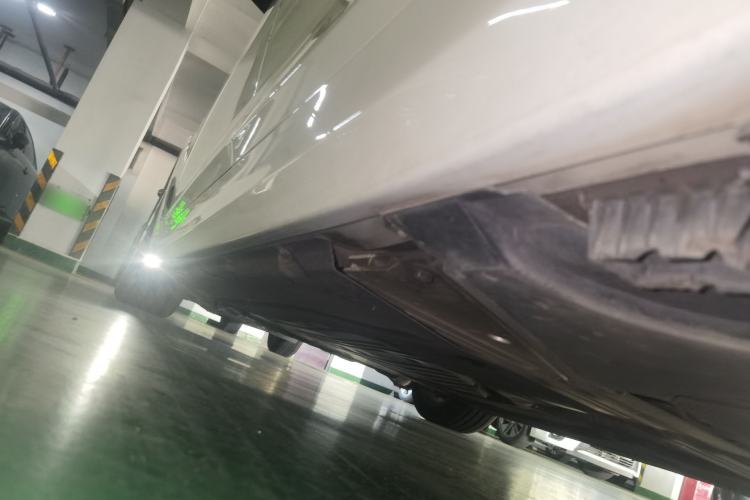 Used BMW 5 Series New Energy 2020 Mileage Upgrade Version 530Le Luxury Package Chassis Rear Left