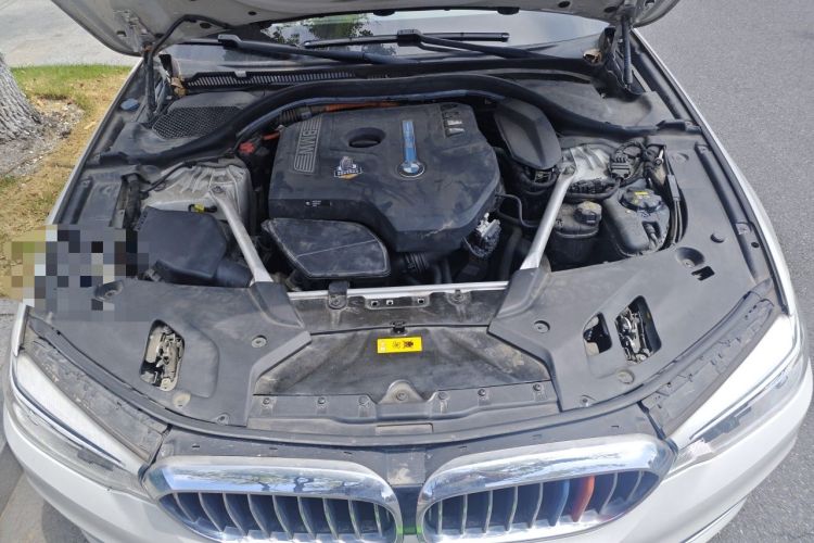 Used BMW 5 Series New Energy 2020 Mileage Upgrade Version 530Le Luxury Package Engine Bay