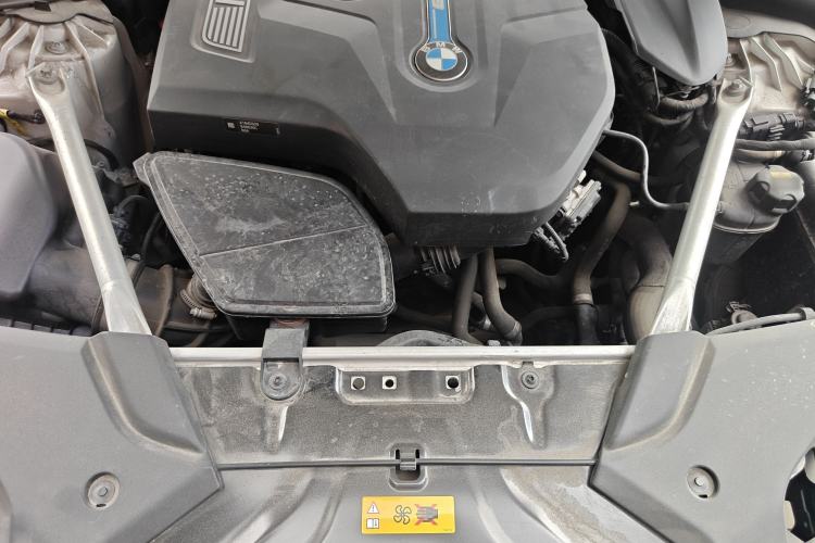 Used BMW 5 Series New Energy 2020 Mileage Upgrade Version 530Le Pioneer Edition Engine Bay