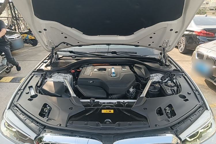 Used BMW 5 Series New Energy 2020 530Le Luxury Package Engine Bay