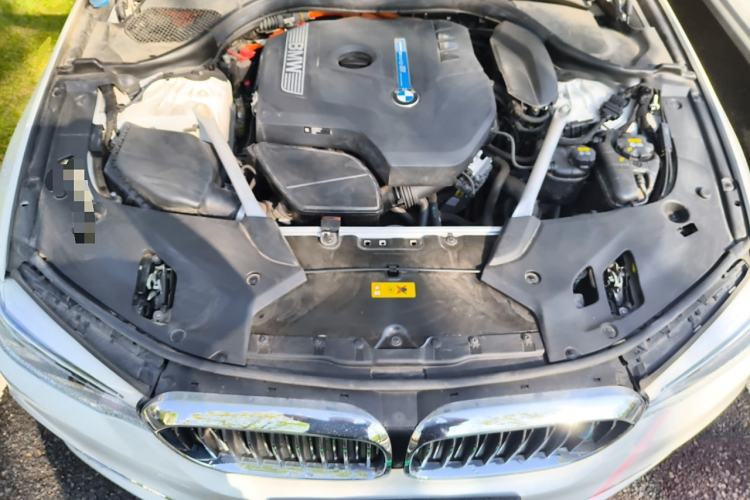 Used BMW 5 Series New Energy 2020 Mileage Upgrade Version 530Le Pioneer Edition Engine Bay