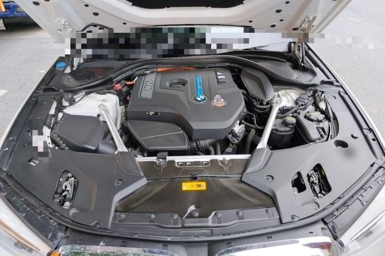 Used BMW 5 Series New Energy 2020 Mileage Upgrade Version 530Le Luxury Package Engine Bay