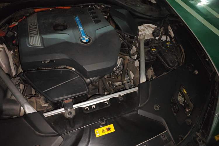 Used BMW 5 Series New Energy 2020 530Le Luxury Package Engine Bay Left