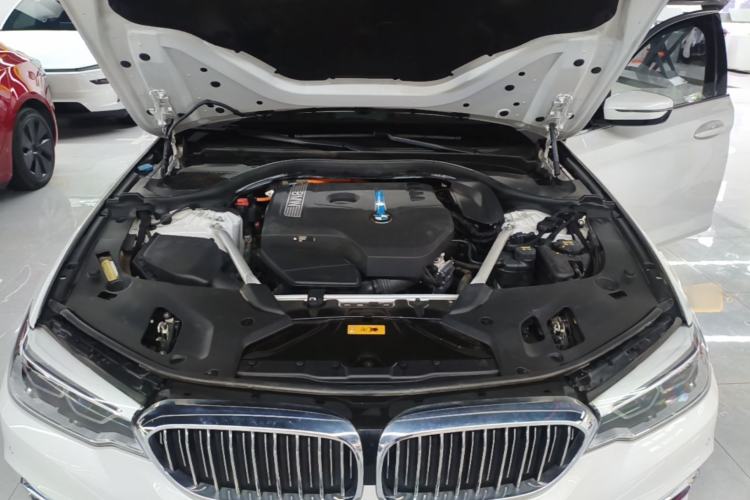 Used BMW 5 Series New Energy 2020 530Le Luxury Package Engine Bay
