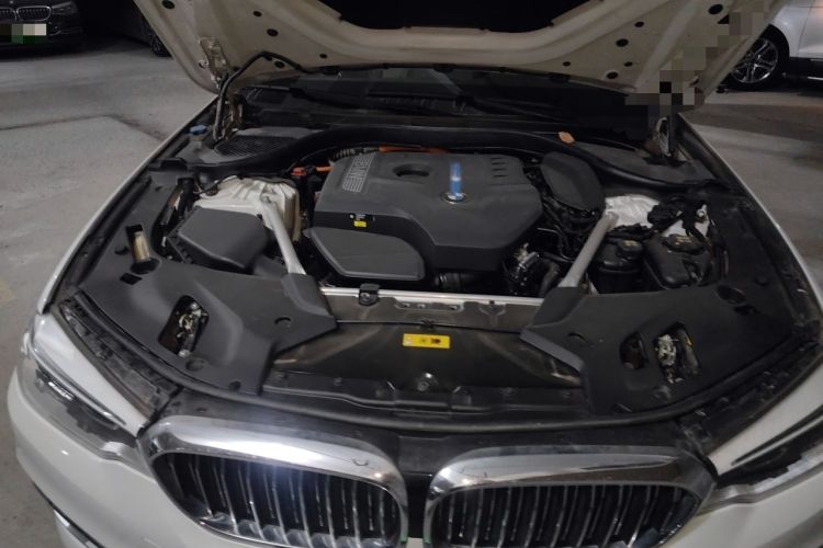 Used BMW 5 Series New Energy 2020 Mileage Upgrade Version 530Le Luxury Package Engine Bay