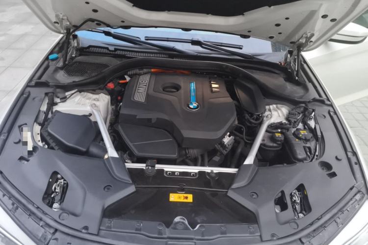 Used BMW 5 Series New Energy 2020 Mileage Upgrade Version 530Le Luxury Package Engine Bay