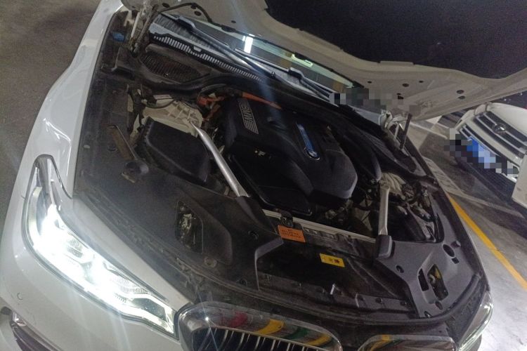 Used BMW 5 Series New Energy 2020 Mileage Upgrade Version 530Le Luxury Package Engine Bay Right