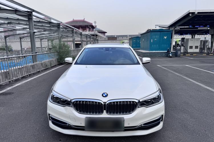 Used BMW 5 Series New Energy 2020 Mileage Upgrade Version 530Le Luxury Package Exterior 4