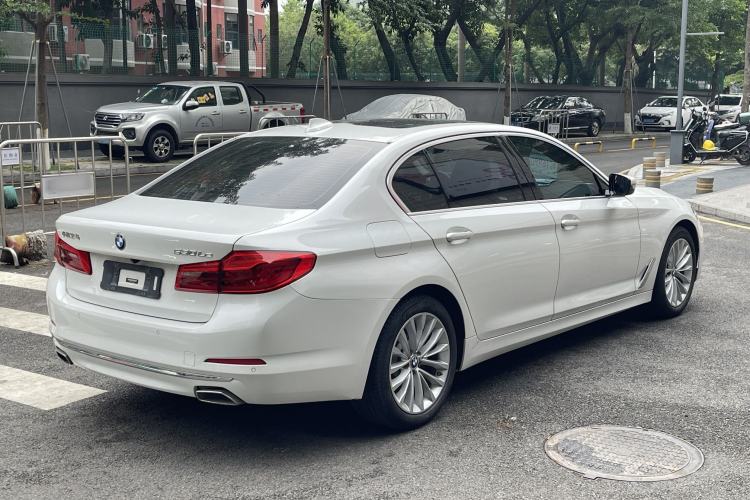 Used BMW 5 Series New Energy 2020 Mileage Upgrade Version 530Le Luxury Package Exterior 8