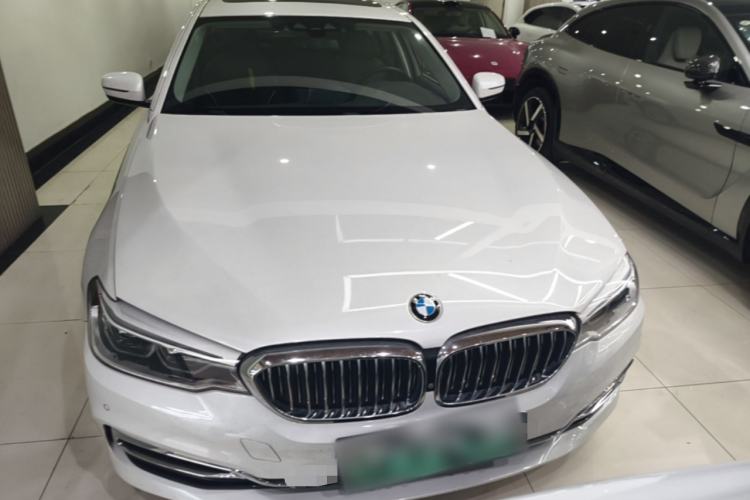 Used BMW 5 Series New Energy 2020 530Le Luxury Package Front