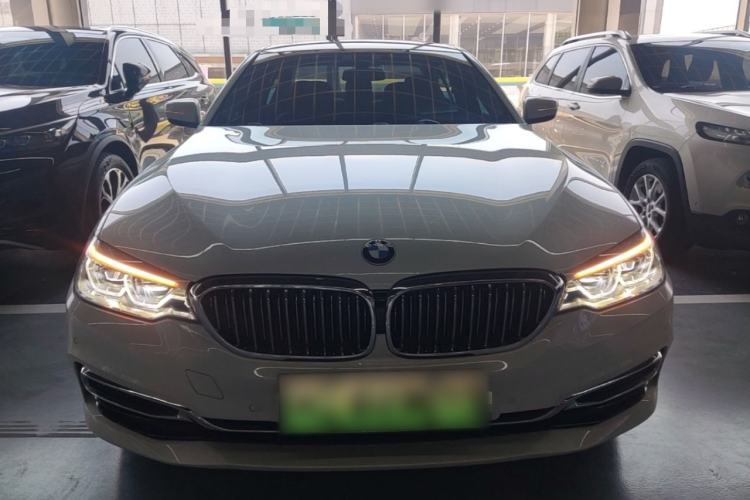 Used BMW 5 Series New Energy 2020 Mileage Upgrade Version 530Le Luxury Package Front