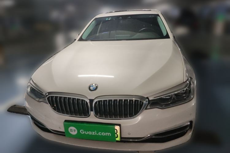 Used BMW 5 Series New Energy 2020 Mileage Upgrade Version 530Le Luxury Package Front