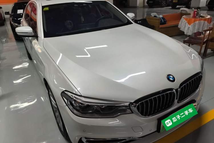 Used BMW 5 Series New Energy 2020 Mileage Upgrade Version 530Le Pioneer Edition Front Right 45 Deg