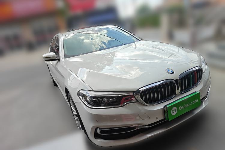Used BMW 5 Series New Energy 2020 Mileage Upgrade Version 530Le Pioneer Edition Front Right 45 Deg