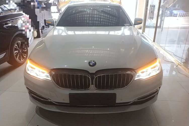 Used BMW 5 Series New Energy 2020 Mileage Upgrade Version 530Le Luxury Package Front