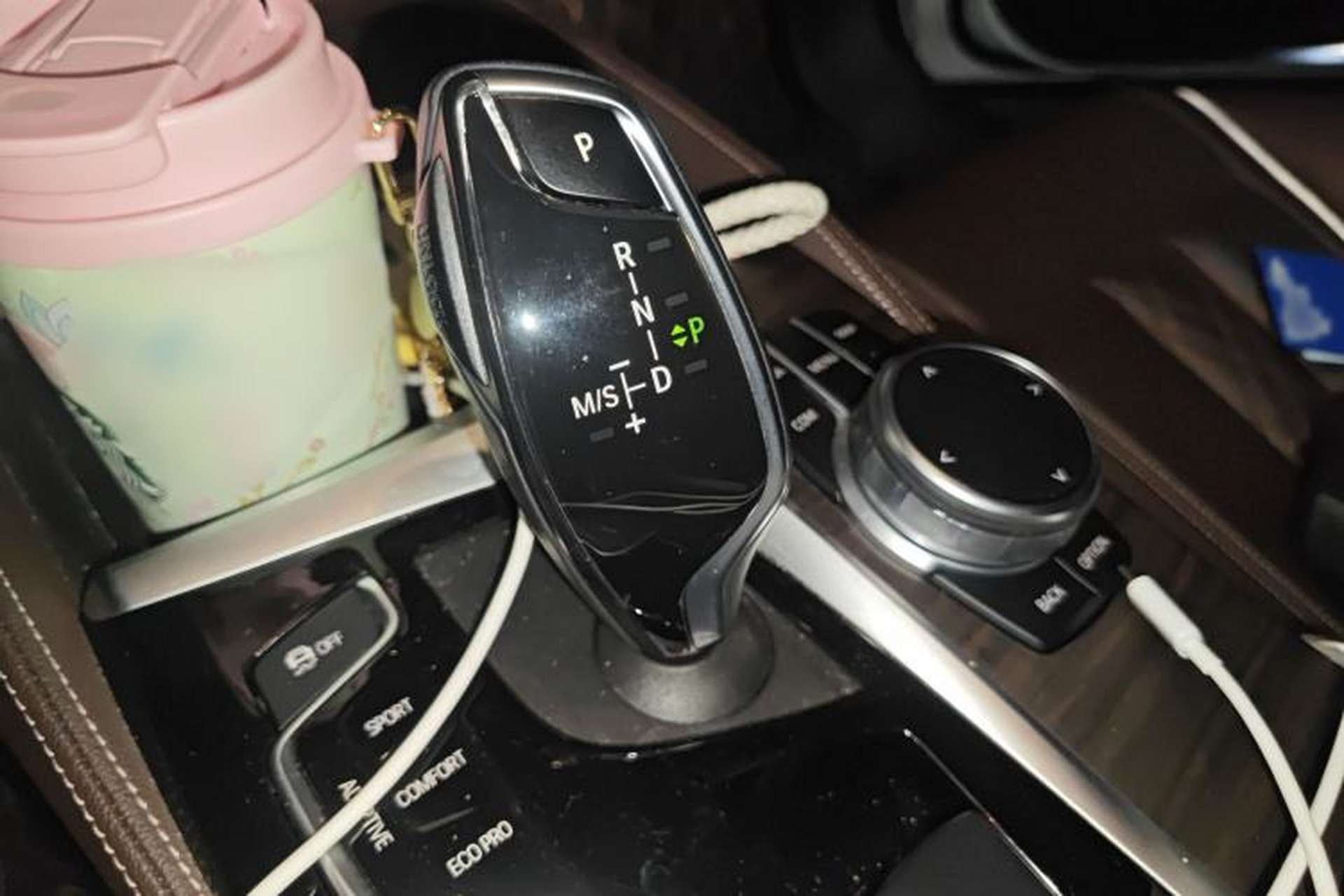 Used BMW 5 Series New Energy 2020 Mileage Upgrade Version 530Le Luxury Package Gear Lever