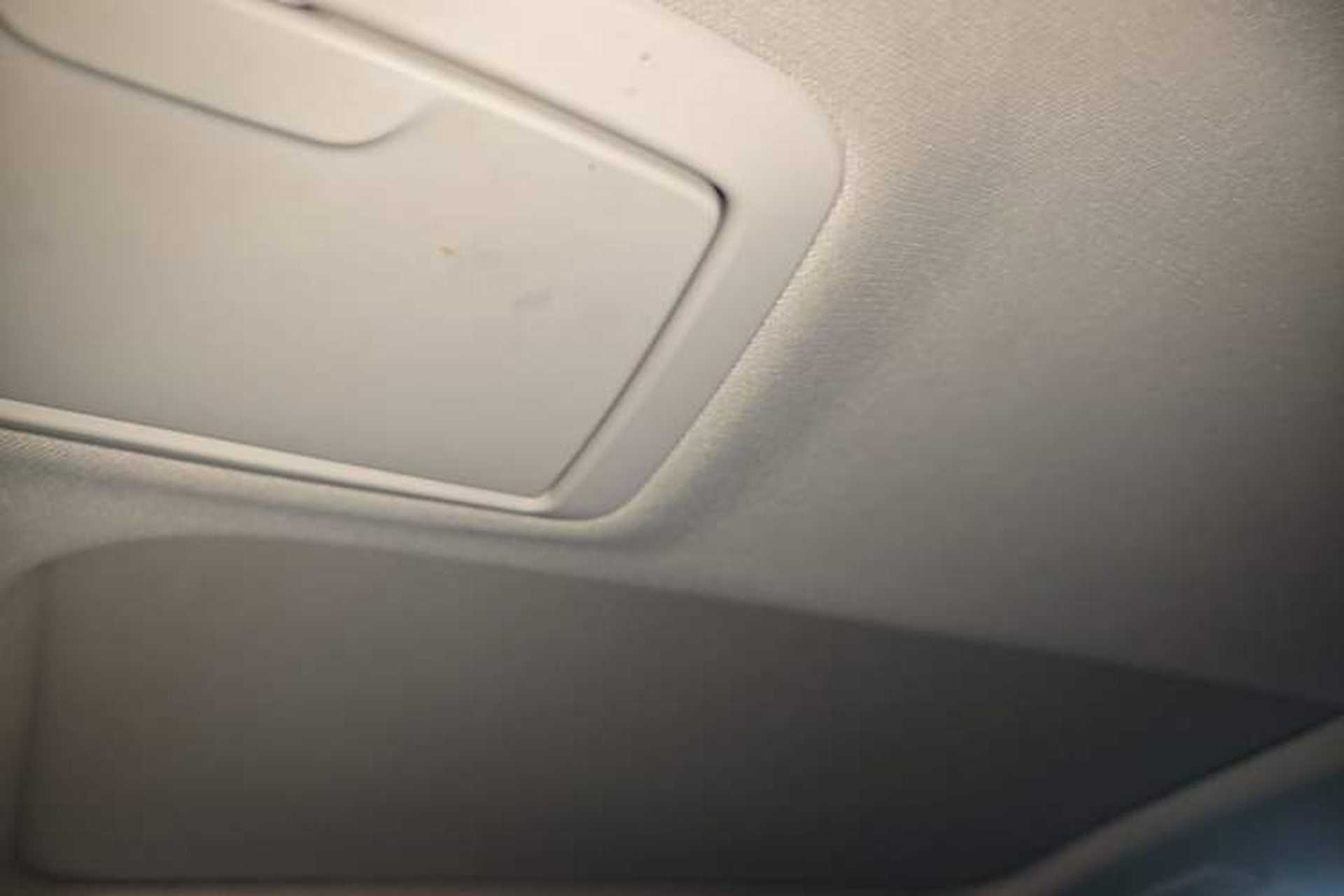 Used BMW 5 Series New Energy 2020 Mileage Upgrade Version 530Le Pioneer Edition Headliner