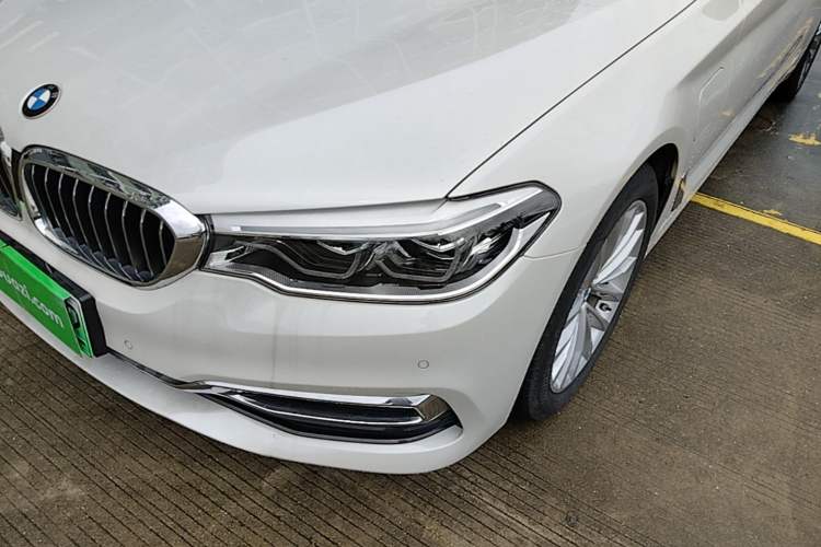 Used BMW 5 Series New Energy 2020 Mileage Upgrade Version 530Le Luxury Package Left Front Headlight