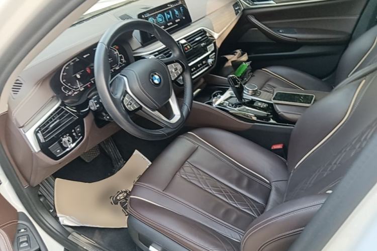 Used BMW 5 Series New Energy 2020 530Le Luxury Package Left Front Seat