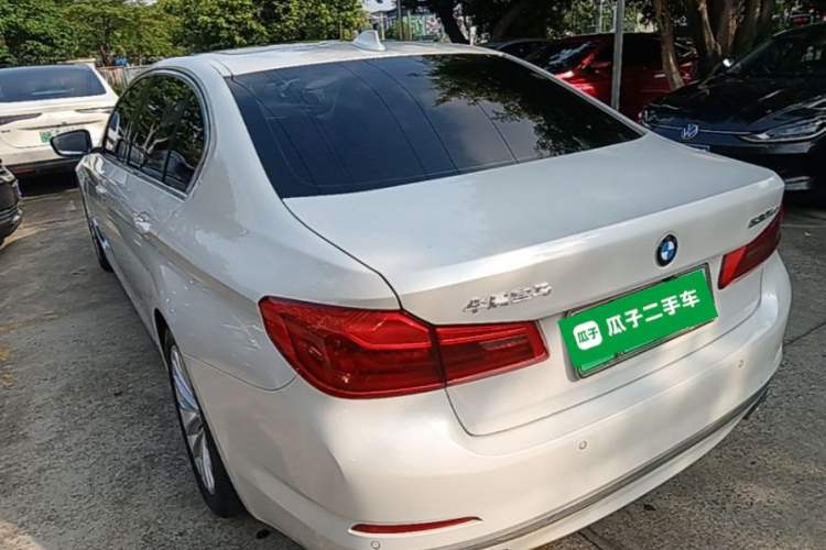 Used BMW 5 Series New Energy 2020 530Le Luxury Package Rear Left 45 Deg