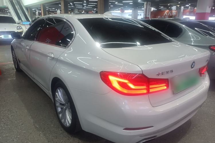 Used BMW 5 Series New Energy 2020 Mileage Upgrade Version 530Le Luxury Package Rear Left 45 Deg