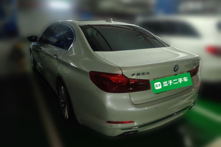 Used BMW 5 Series New Energy 2020 Mileage Upgrade Version 530Le Luxury Package Rear Left 45 Deg