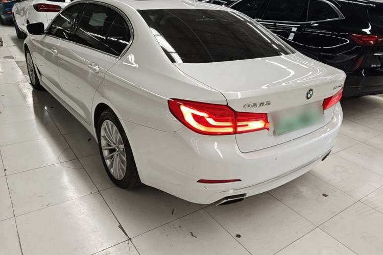 Used BMW 5 Series New Energy 2020 Mileage Upgrade Version 530Le Luxury Package Rear Left 45 Deg