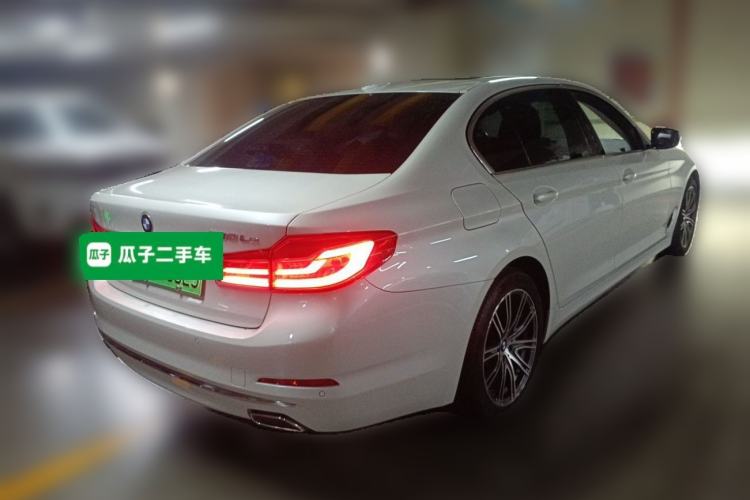 Used BMW 5 Series New Energy 2020 Mileage Upgrade Version 530Le Luxury Package Rear Right 45 Deg