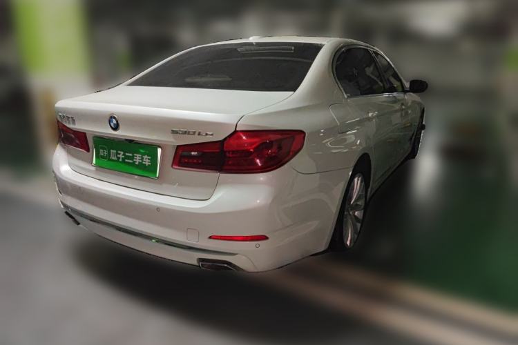 Used BMW 5 Series New Energy 2020 530Le Luxury Package Rear Right 45 Deg