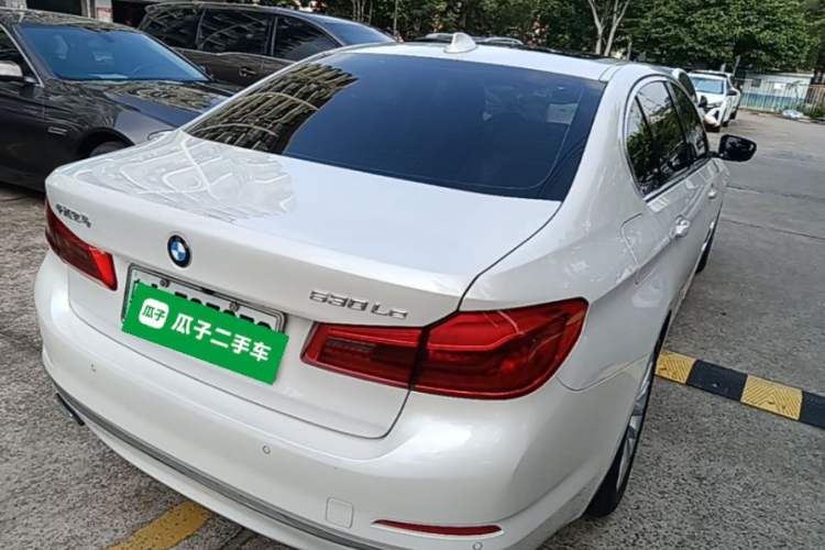 Used BMW 5 Series New Energy 2020 530Le Luxury Package Rear Right 45 Deg