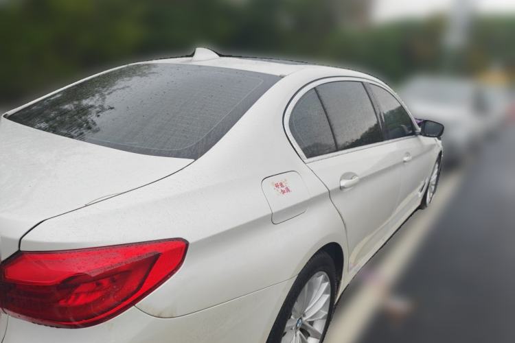 Used BMW 5 Series New Energy 2020 Mileage Upgrade Version 530Le Luxury Package Rear Right 45 Deg