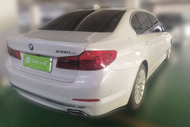 Used BMW 5 Series New Energy 2020 Mileage Upgrade Version 530Le Luxury Package Rear Right 45 Deg