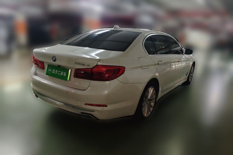 Used BMW 5 Series New Energy 2020 Mileage Upgrade Version 530Le Luxury Package Rear Right 45 Deg