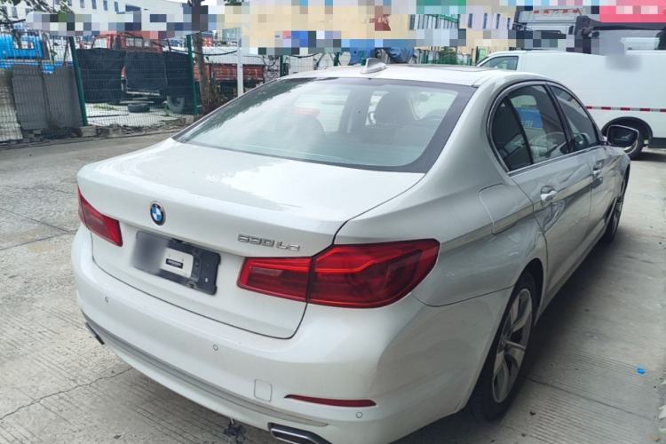 Used BMW 5 Series New Energy 2020 530Le Luxury Package Rear Right 45 Deg