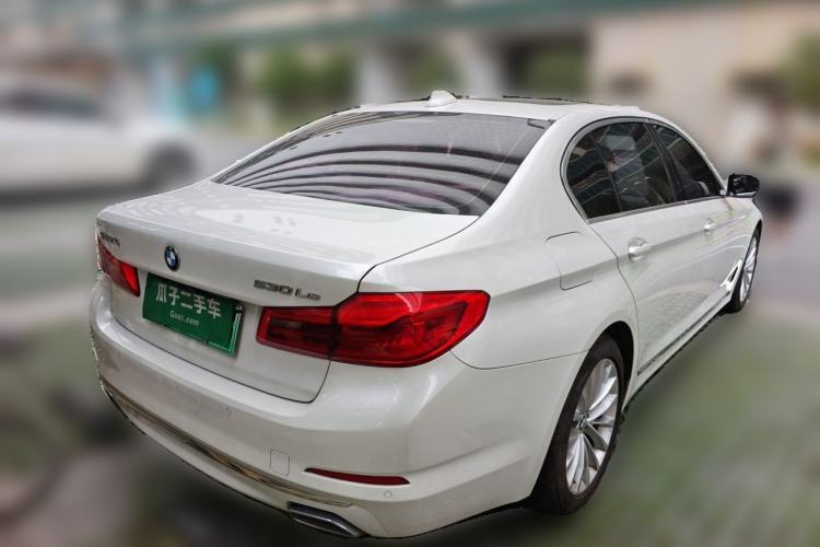 Used BMW 5 Series New Energy 2020 Mileage Upgrade Version 530Le Luxury Package Rear Right 45 Deg