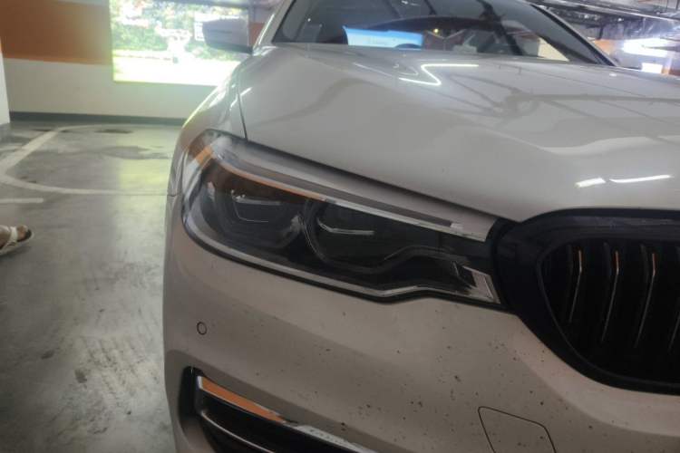 Used BMW 5 Series New Energy 2020 530Le Luxury Package Right Front Headlight