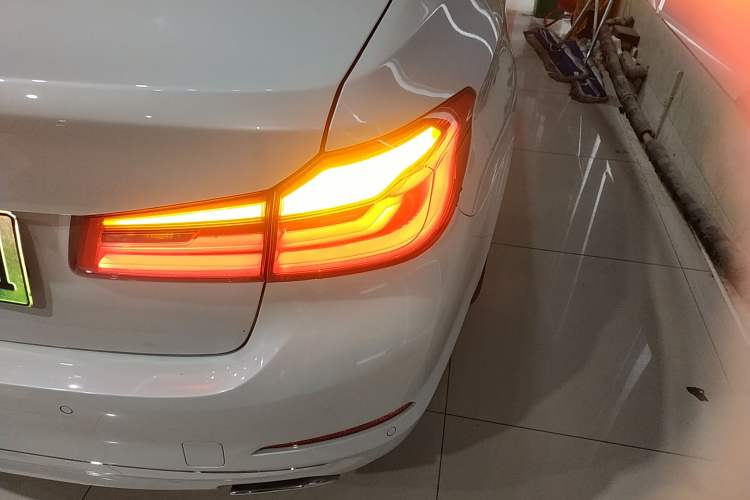 Used BMW 5 Series New Energy 2020 530Le Pioneer Edition Right Rear Taillight