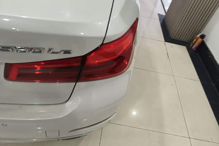 Used BMW 5 Series New Energy 2020 530Le Luxury Package Right Rear Taillight
