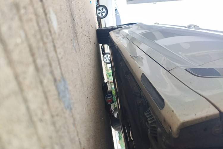 Used BMW 5 Series New Energy 2020 530Le Luxury Package Right Side Sill